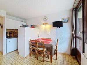 Hameau des 4 saisons HSE89 VIEW & SUN 3 pers