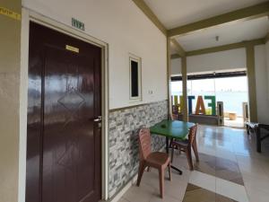 Fathin Hotel Bawean Syariah