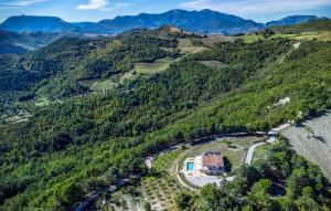 Villa Montefalcone 8 by Marche Holiday Villas