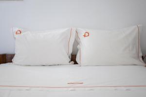 Casa de Zanão 1 in Albufeira - Cozy 2-Bedroom Apartment, by Hopstays