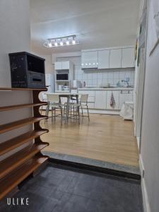 Stay179 Guesthouse - Female only