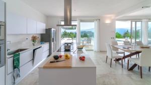 Villa Montefalcone 8 by Marche Holiday Villas