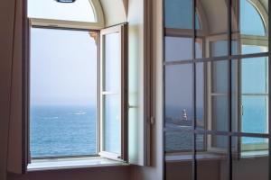 Ocean Bliss by LovelyStay