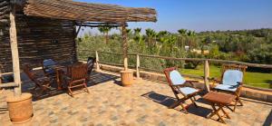 Villa Deneb - secret garden, swimming pool and starry sky