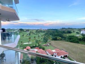 Vista Mar Ocean View Condo - Golf & Marina