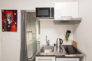 Cozy studio near Invalides