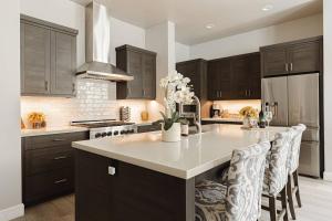 The Reel Deal, Luxury Family Cabin by Alpine Slide