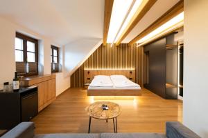 Husí plácek s vinným sklepem a terasou