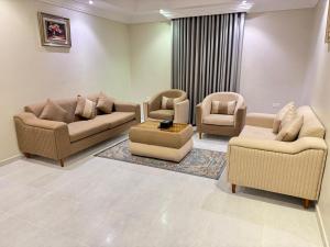 اجنحة امواج الحمراء1