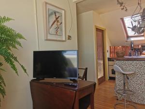 the penthouse , the exchange buildings