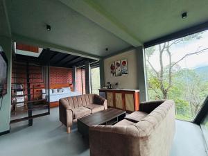 Camellia Lodge Ella