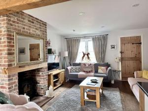 WILD STRAWBERRY COTTAGE - Burnham Market