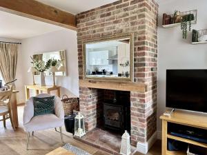 WILD STRAWBERRY COTTAGE - Burnham Market