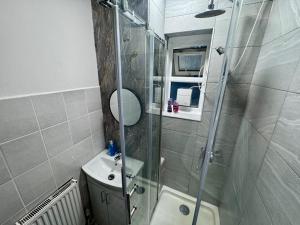 Cozy Private Room in Camden, near Regents Park