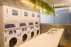 Fantastic Gym - Coworking - Laundry - Subway