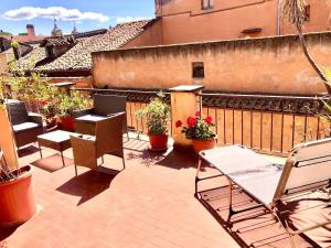 Private terrace penthouse with elevator Piazza Spagna