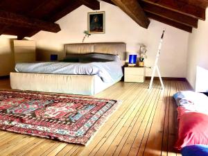 Private terrace penthouse with elevator Piazza Spagna