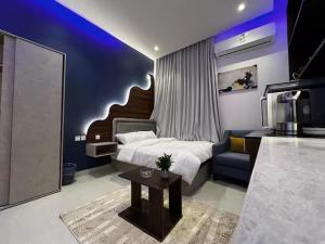 استديو انيق