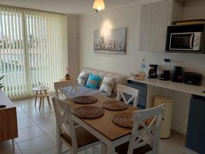 HOM I 3PAX Piscina y Parking LaSerena