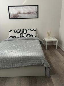 Welcome to this Modern listing in the Heart Of ATL