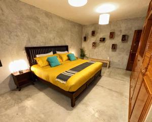 Cozy home, walking distance San Cristobal