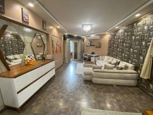 Female Guests Only Private Room in Shared Apa