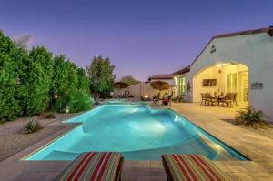 Luxury Queen Creek Oasis w Pool & Spa