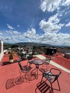 3 Bd house steps from Santo Domingo