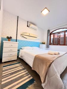 Quarto Backdoor, confortável e a 50m da praia do Campeche