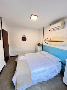 Quarto Backdoor, confortável e a 50m da praia do Campeche