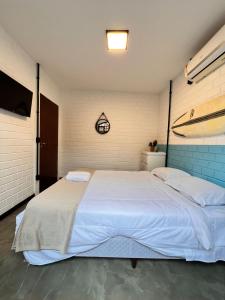 Quarto Backdoor, confortável e a 50m da praia do Campeche