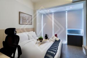 Zainalofts7Moema frente ao Hospital Alvorada 608BY