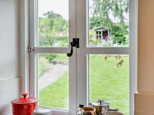 1 bed property in Pennorth Brecon Beacons BN157