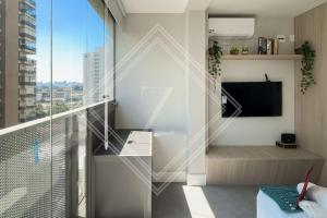 Zainalofts7Moema frente ao Hospital Alvorada 812BY