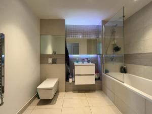 Flat in Surrey Quays