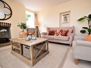 2 Bed in Westward Ho 77590