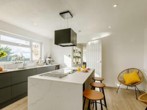 3 Bed in Ilfracombe 89605