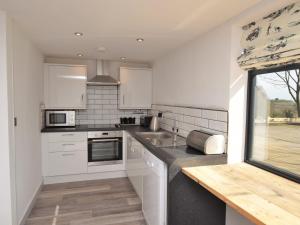 3 Bed in Blandford Forum 49993