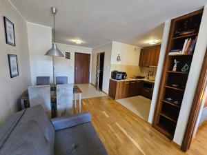 Morska Ballada apartament 43m2 przy morzu, garaż, basen, sauny