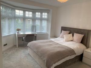 Birkdale Open - modern 3 bedroom family home