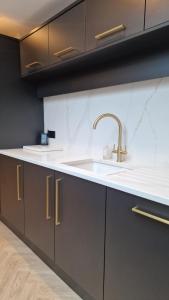 Birkdale Open - modern 3 bedroom family home