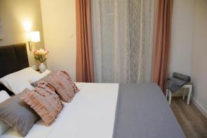 Villa Ana Seafront Apartments