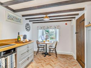 2 Bed in Nawton 93614