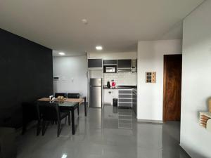 Departamento entero en San Lorenzo