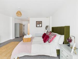 Wild Roses Serviced Apartments - Manchester Arndale