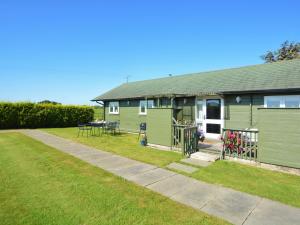 2 Bed in Hilton 76519