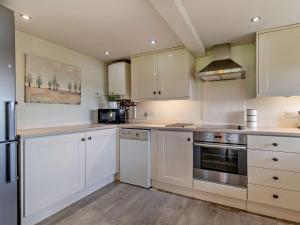 2 Bed in Hilton 76519