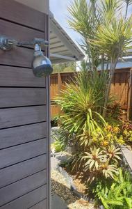 Stones Throw at Sapphire