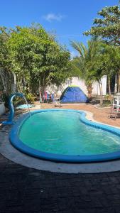 Pedrinhas Hostel e Camping