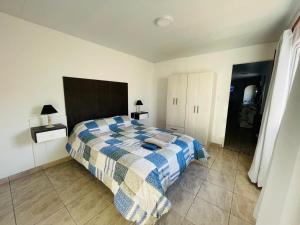 Apartment with garage, for 4 people, 3 blocks from the Hospital